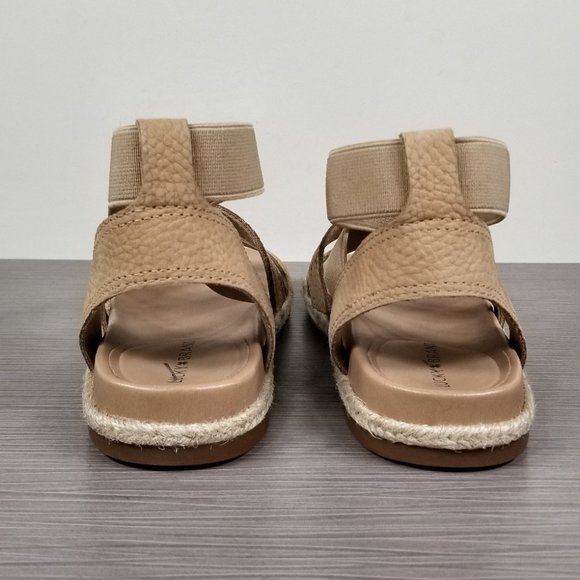 Lucky Brand Dilane Sandals, Stone Embossed Nubuck, Womens Size 6 M / 36.5 - Picture 5 of 13